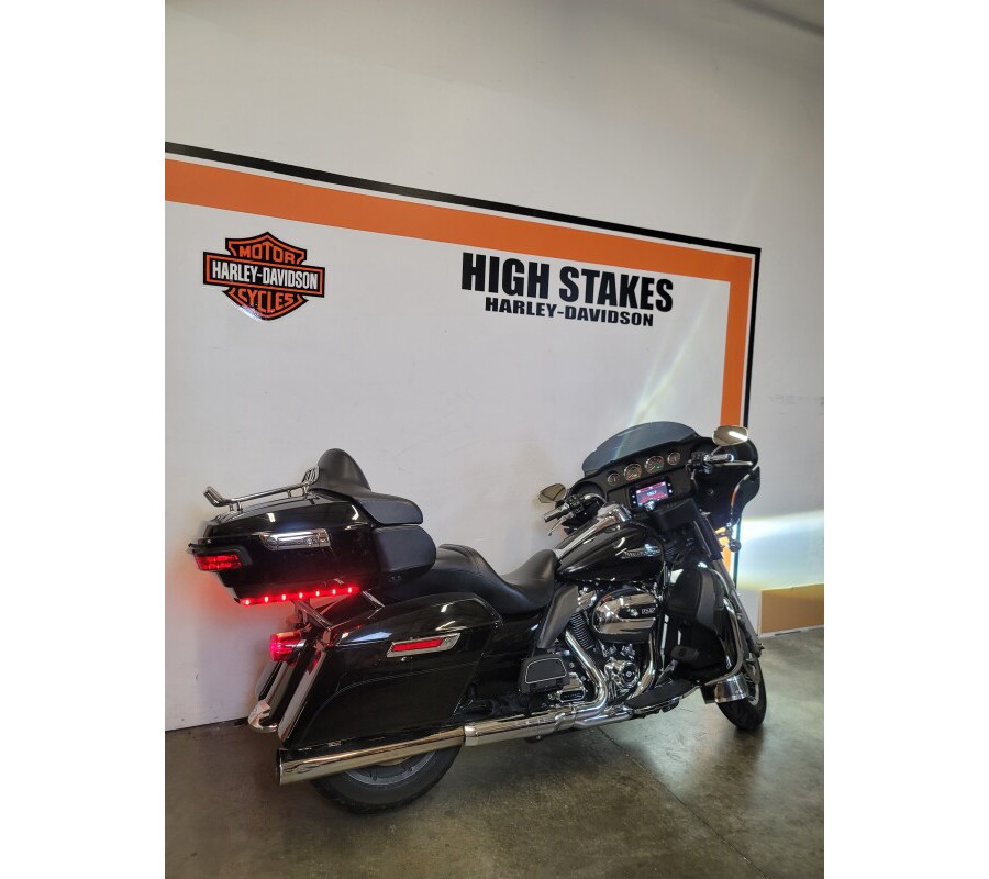 2019 Harley-Davidson Electra Glide Ultra Classic Black FLHTCU