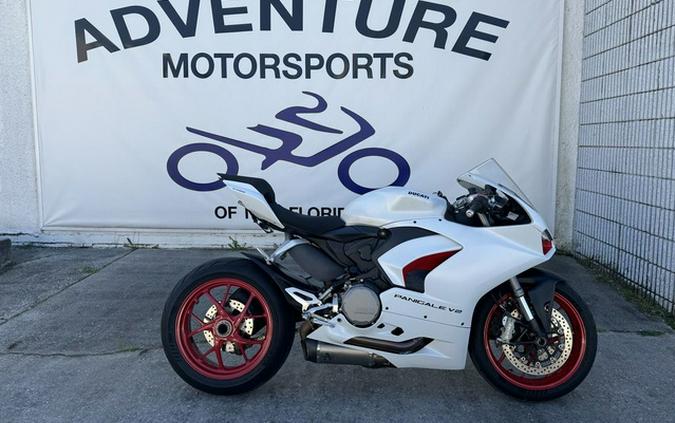 2022 Ducati Panigale V2 White Rosso Livery V2