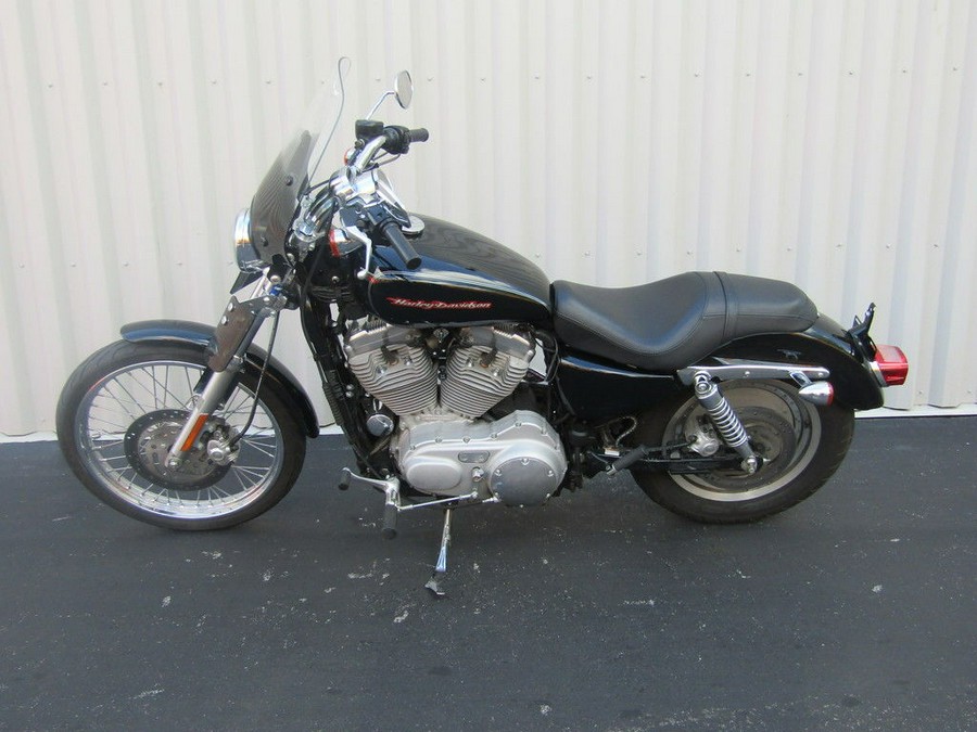 2005 Harley-Davidson® XL883C - Sportster® 883 Custom