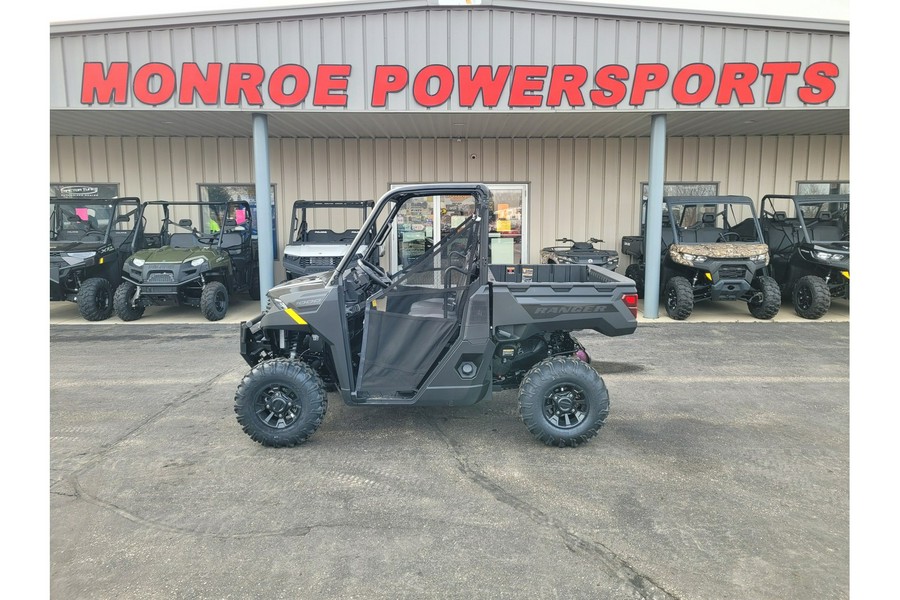 2024 Polaris Industries Ranger 1000 Premium Gray