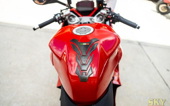 2021 Ducati Supersport 950 Ducati Red