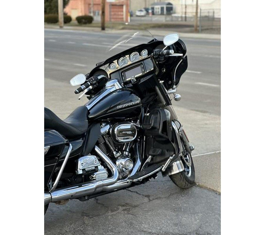 2017 Harley-Davidson® FLHTK - Ultra Limited