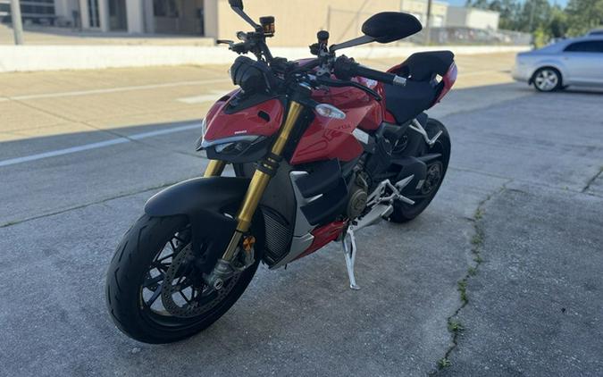 2022 Ducati Streetfighter V4 S Ducati Red V4