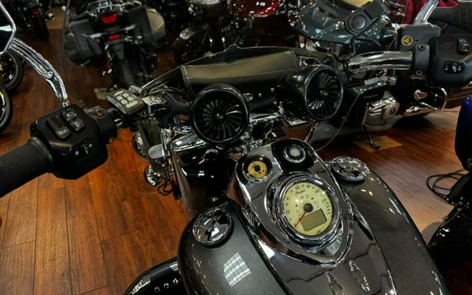 2018 Indian Motorcycle® Chief® Base