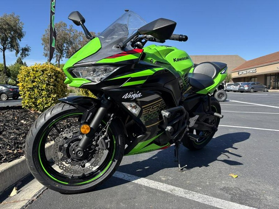 2020 Kawasaki Ninja® 650 ABS KRT Edition