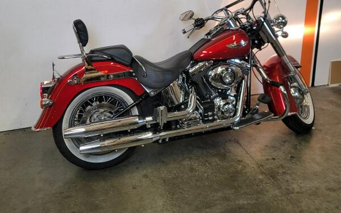 2013 Harley-Davidson Softail Deluxe Ember Red Sunglo FLSTN103