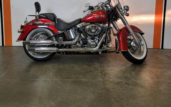 2013 Harley-Davidson Softail Deluxe Ember Red Sunglo FLSTN103