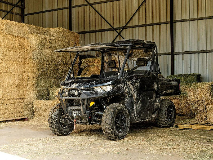 2024 Can-Am™ Defender XT HD9