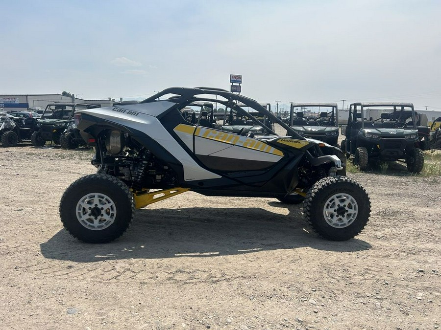 2024 Can-Am® Maverick R 999T DCT