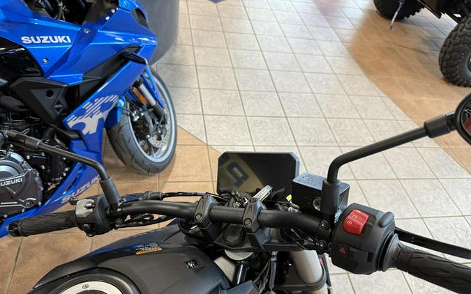 2025 Suzuki GSX-8S