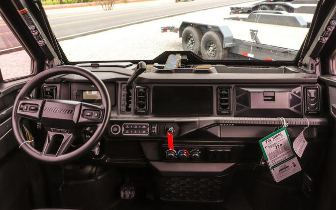 2026 Can-Am® Defender MAX Limited HD11