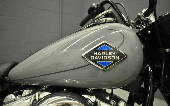 2025 Harley-Davidson® FLHC - Heritage Classic