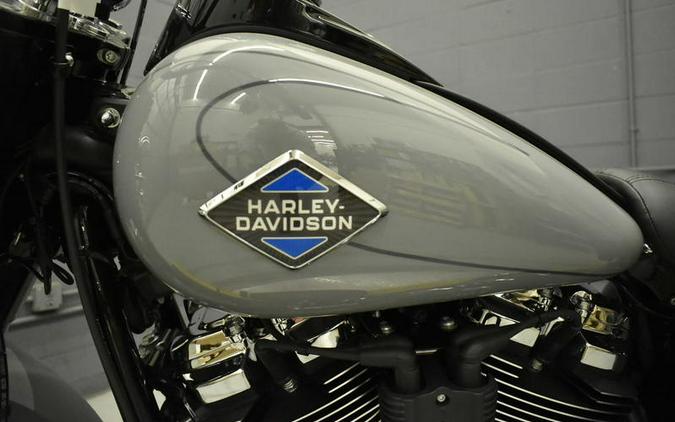 2025 Harley-Davidson® FLHC - Heritage Classic