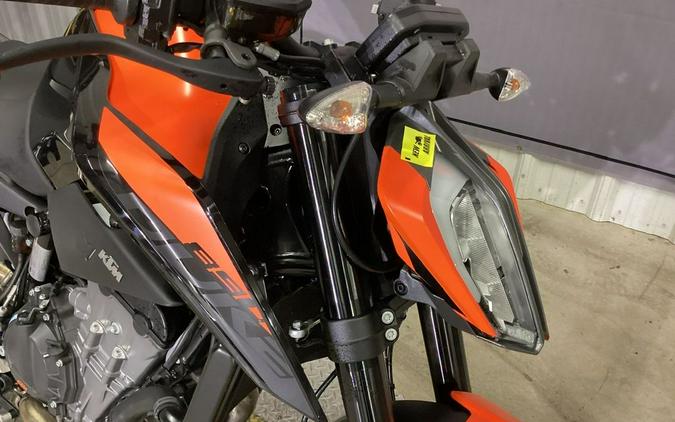 2021 KTM 890 Duke