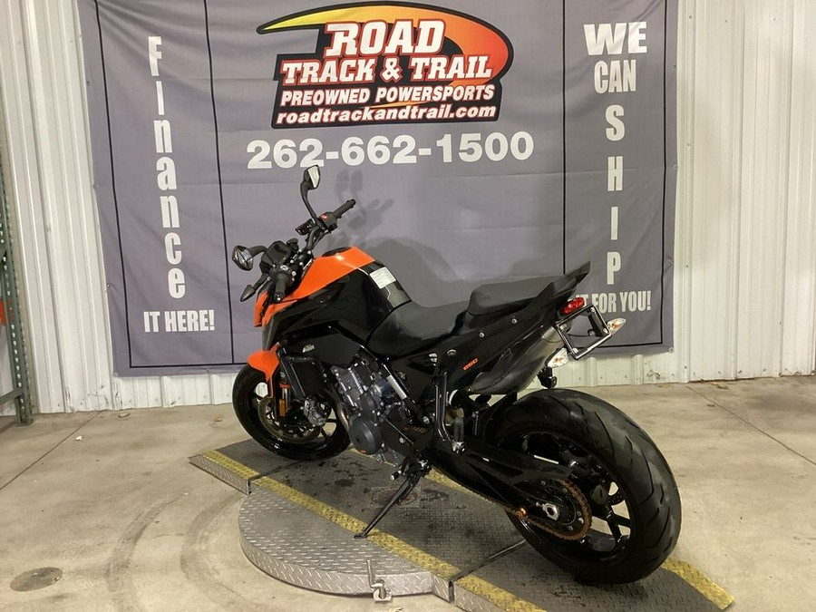 2021 KTM 890 Duke