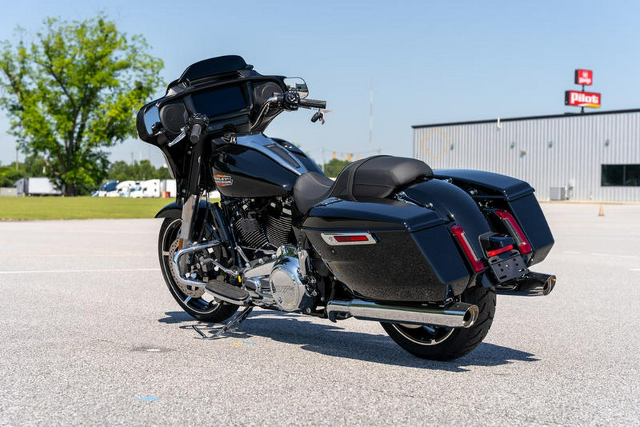 2024 Harley-Davidson® FLHX - Street Glide®