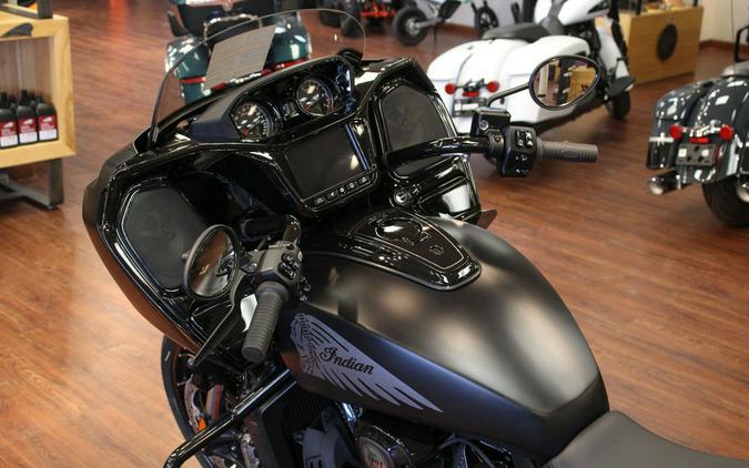 2026 Indian Motorcycle® Challenger® Dark Horse® Black Smoke