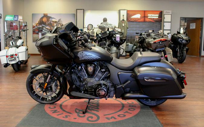 2026 Indian Motorcycle® Challenger® Dark Horse® Black Smoke