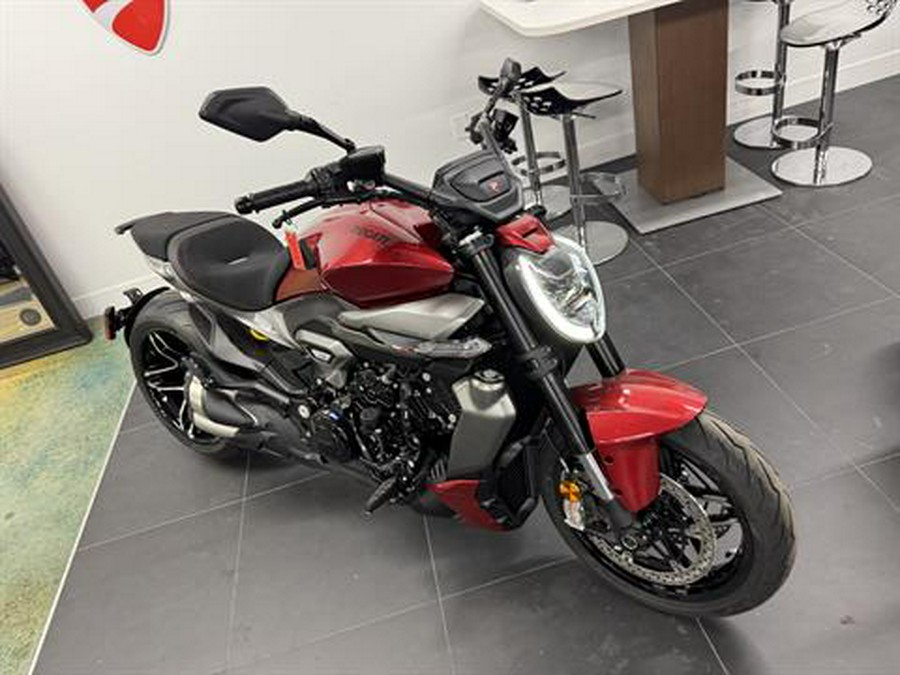 2026 Ducati XDiavel V4