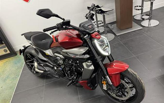 2026 Ducati XDiavel V4