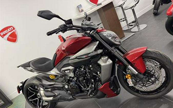 2026 Ducati XDiavel V4