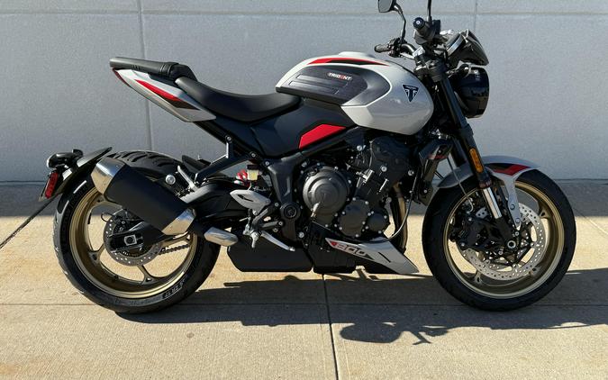 2026 Triumph Trident 800