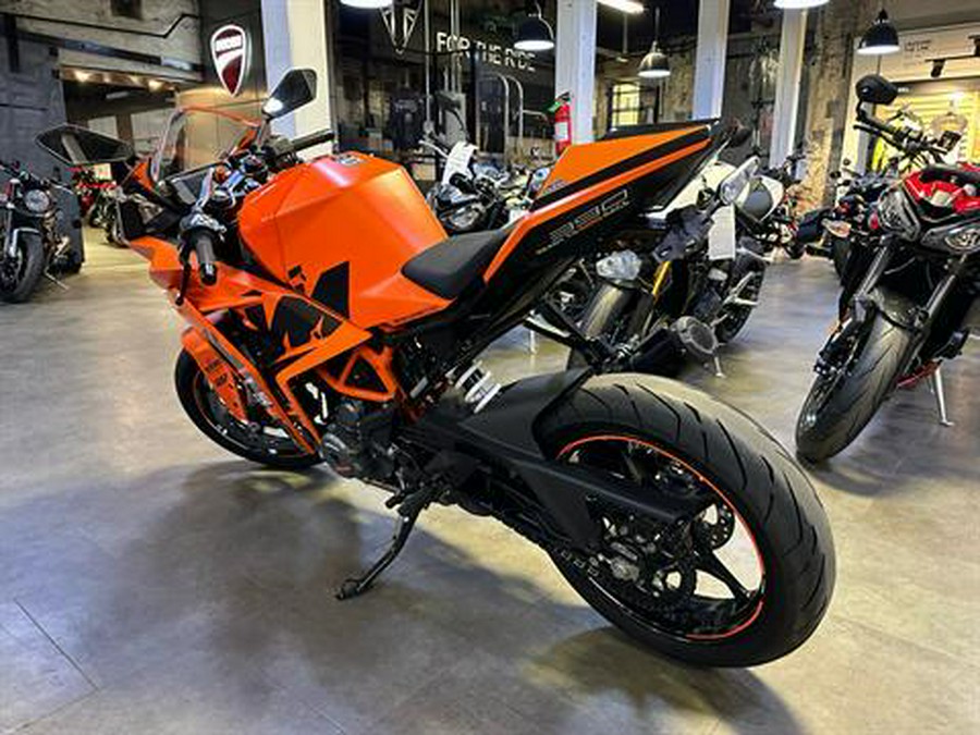 2023 KTM RC 390