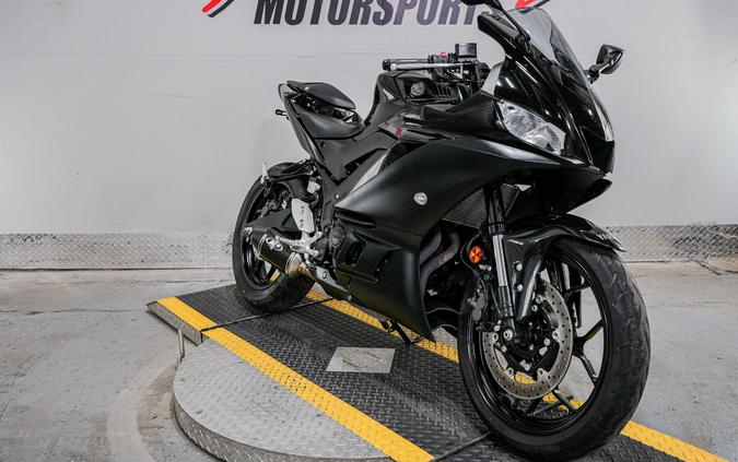 2023 Yamaha YZF-R3 ABS