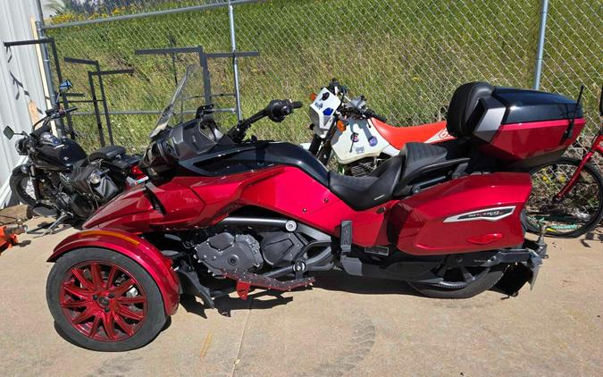 2016 Can-Am Spyder F3-T SE6 w/ Audio System