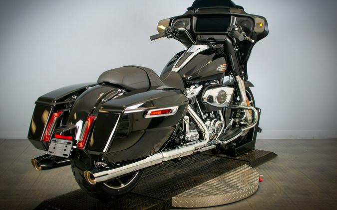 2024 Harley-Davidson Street Glide