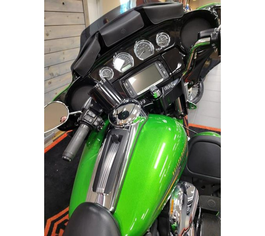 2015 Harley-Davidson® FLHTK - Ultra Limited