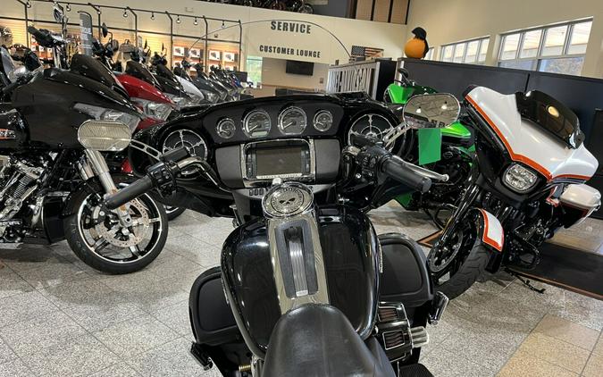 2014 Harley-Davidson Electra Glide Ultra Limited FLHTK