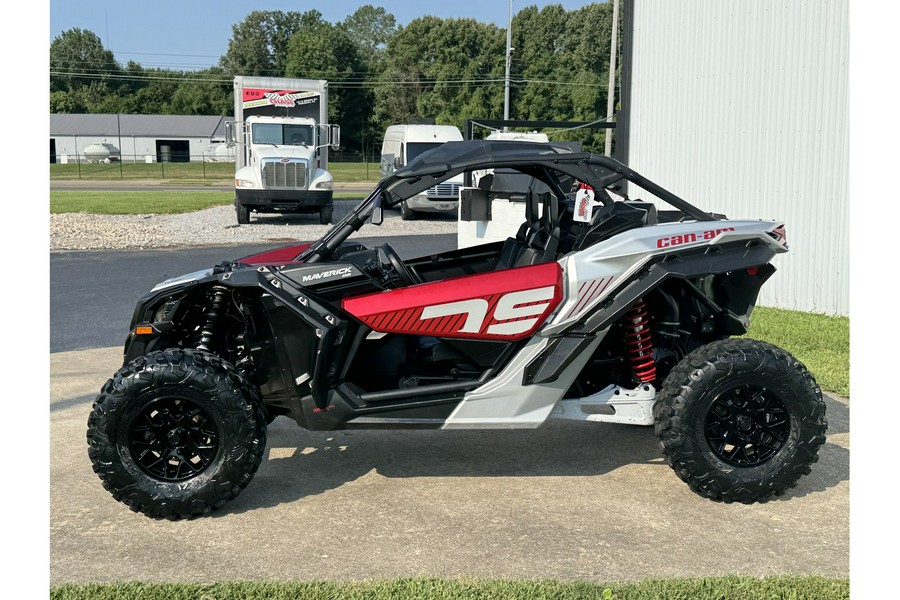 2024 MAVERICK X3 DS TURBO - Can-Am