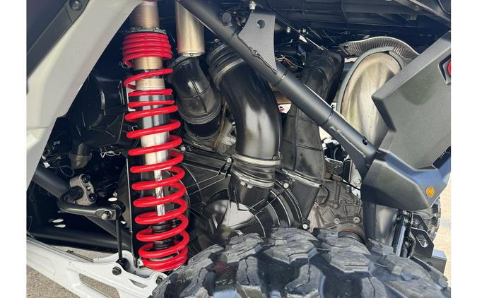 2024 MAVERICK X3 DS TURBO - Can-Am