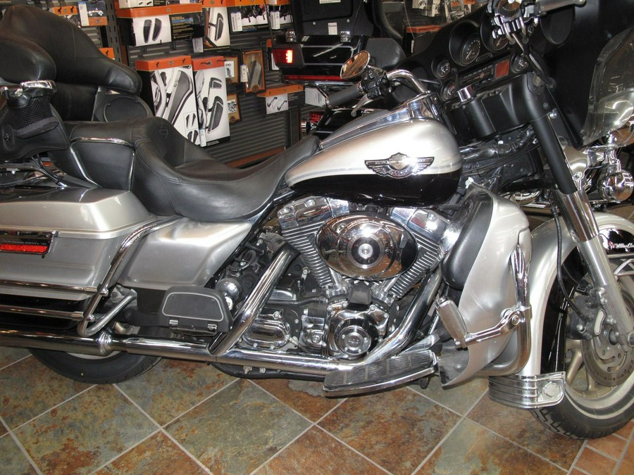 2003 Harley-Davidson FLHTCUI Ultra Classic® Electra Glide®