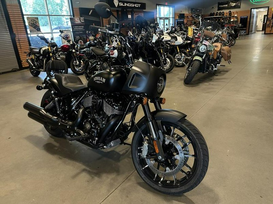 2023 Indian Motorcycle® Sport Chief Black Smoke