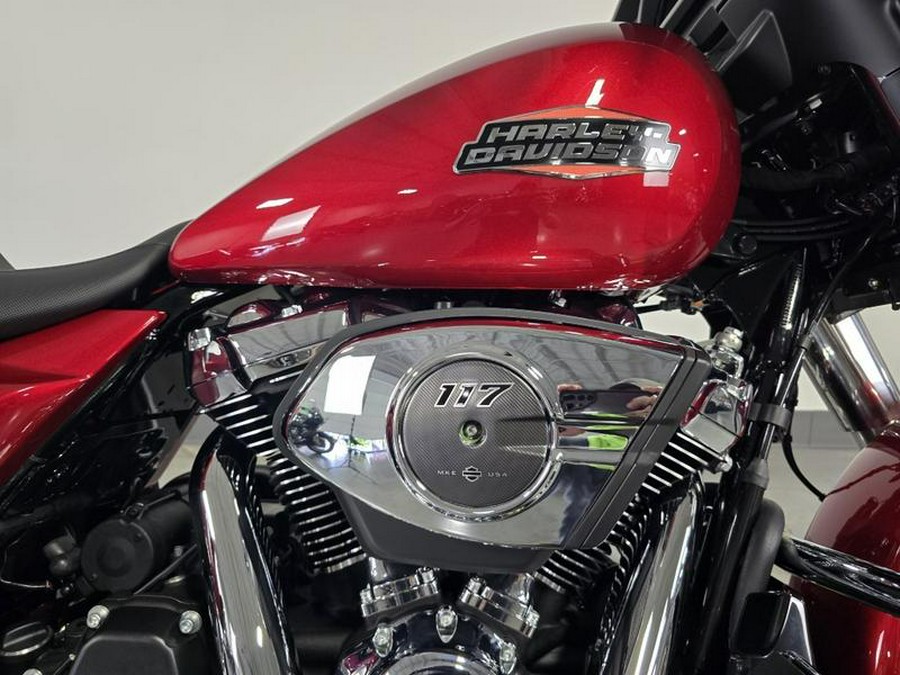 2025 Harley-Davidson® FLHX - Street Glide®