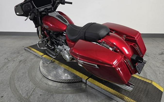2025 Harley-Davidson® FLHX - Street Glide®