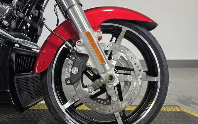 2025 Harley-Davidson® FLHX - Street Glide®