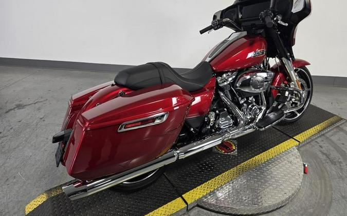 2025 Harley-Davidson® FLHX - Street Glide®