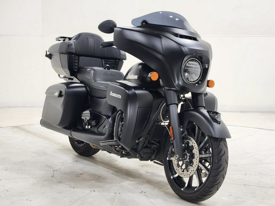 2023 Indian Motorcycle® Roadmaster® Dark Horse® Black Smoke