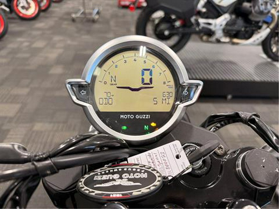 2026 Moto Guzzi V7 Special