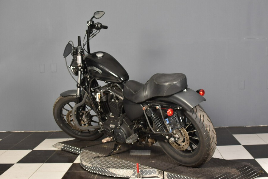 2014 Harley-Davidson Iron 883