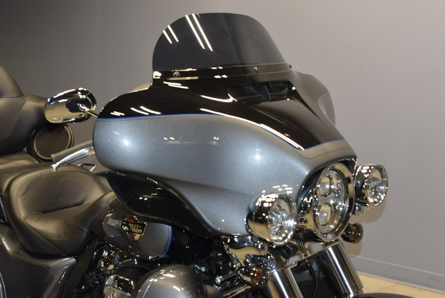 2022 Harley-Davidson Tri Glide Ultra FLHTCUTG