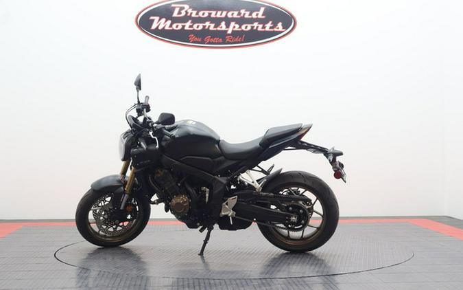 2026 Honda CB650R E-Clutch