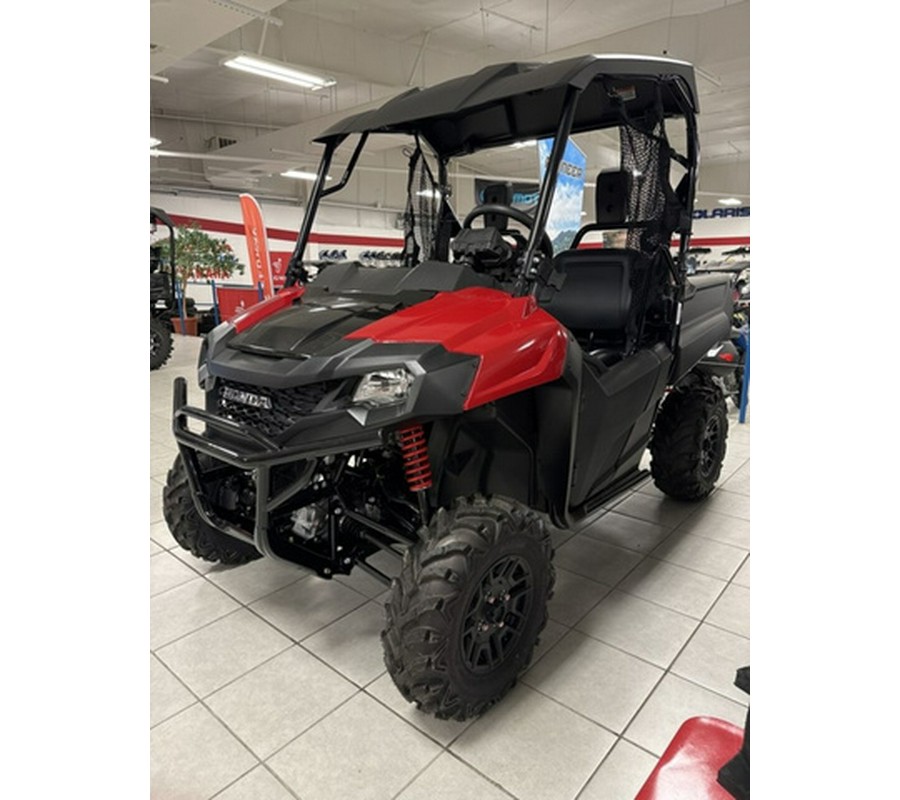 2024 Honda Pioneer 700 Deluxe