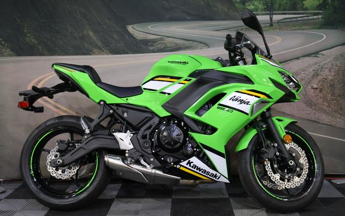 2025 Kawasaki Ninja® 650 KRT Edition ABS