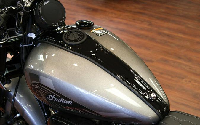 2025 Indian Motorcycle® Sport Chief RT Heavy Metal