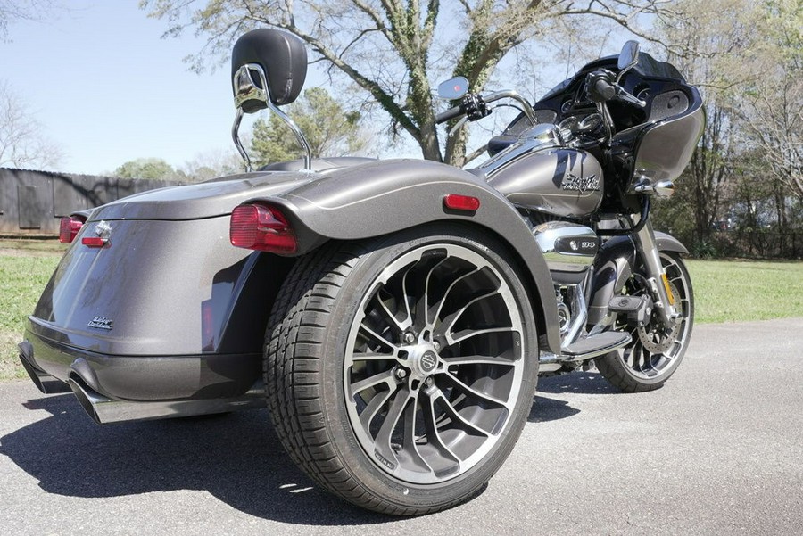 2023 Harley-Davidson® FLTRT - Road Glide® 3