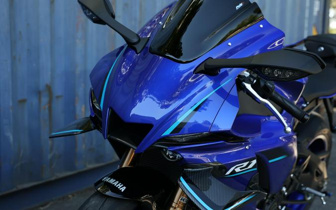2026 Yamaha YZF-R1